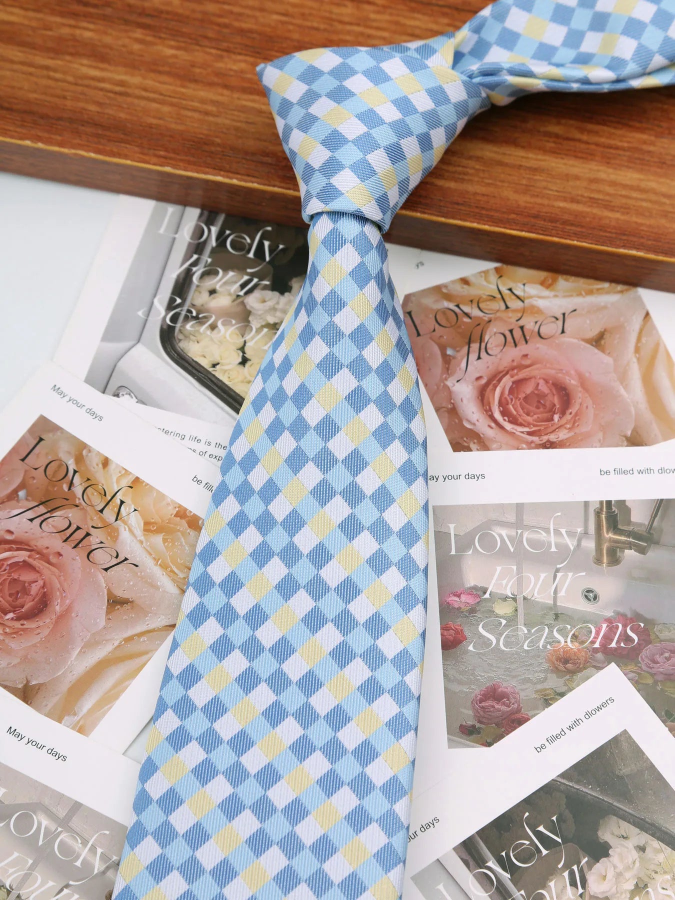 Men's luxury Plaids Tie for Wedding Suits Shirts Jacquard Gift Necktie for Groom Casual Wear Business Party Outfit