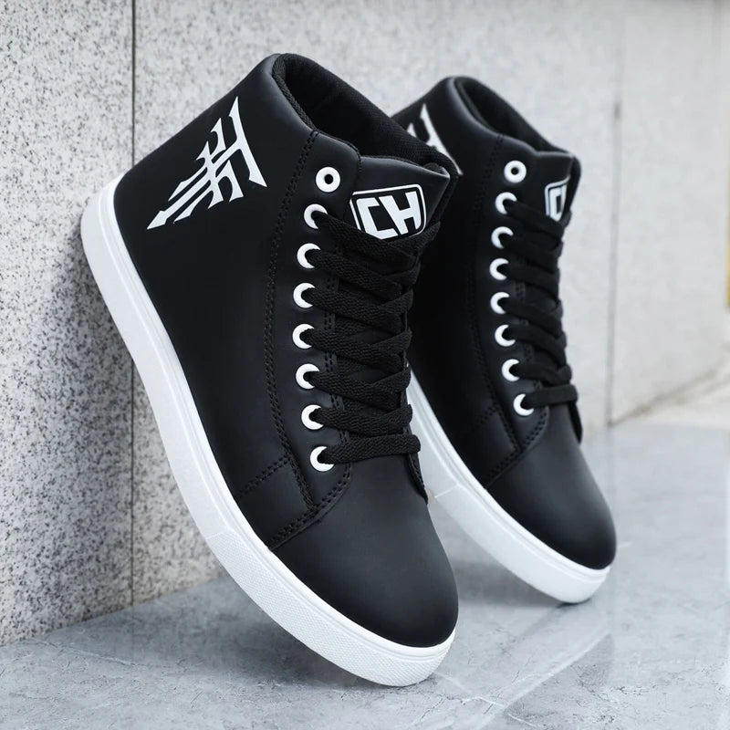 [sneakers] A Pair of High-Top Sports Casual Outdoor Skate Shoes, Comfortable And Suitable for Travel And Fitness (Available in L