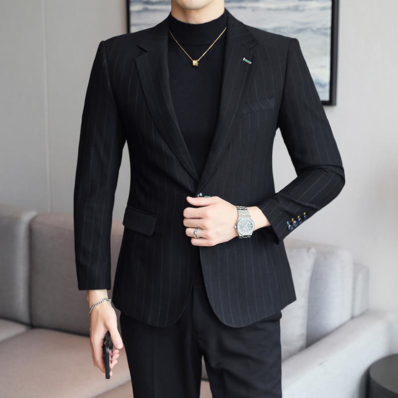 Four Seasons Plus Men Coat Top front view